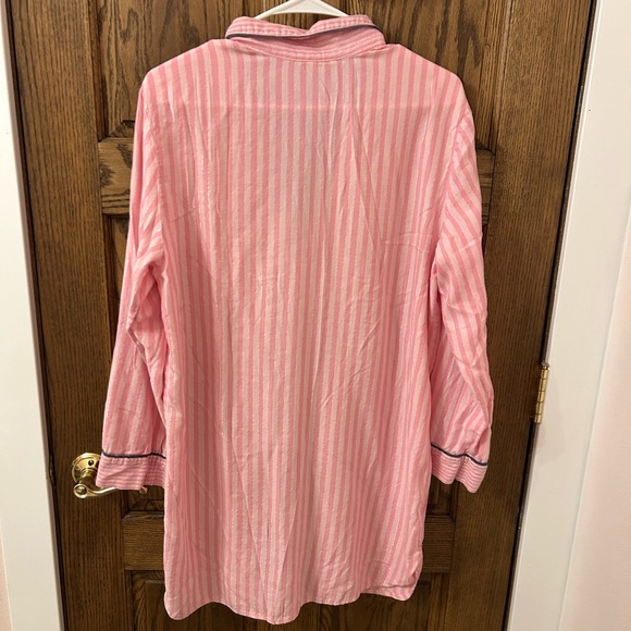 Victoria's Secret Logo Pink Striped Long Sleeve Nightgown Pajama Shirt Medium - Picture 6 of 7